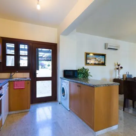 Villa “the Secret To Enjoying The Holiday Of A Lifetime” Kedros Kouklia