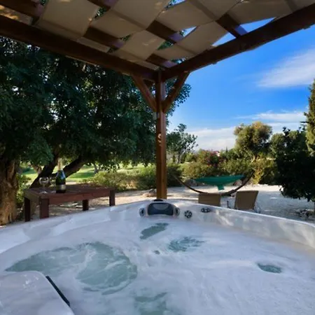 “the Secret To Enjoying The Holiday Of A Lifetime” Kedros
