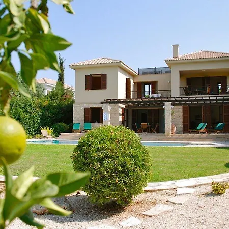 “the Secret To Enjoying The Holiday Of A Lifetime” Kedros Kouklia