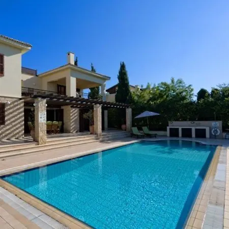 “the Secret To Enjoying The Holiday Of A Lifetime” Kedros Villa